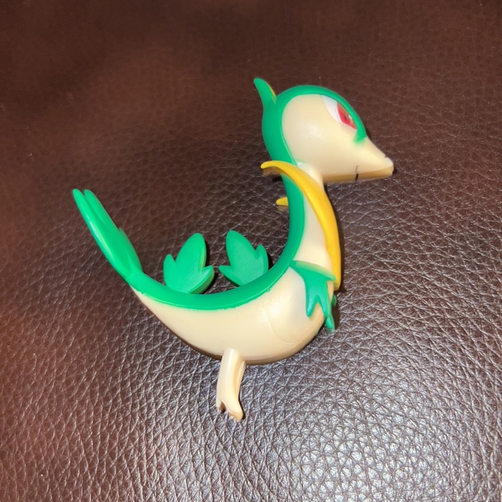 Vintage Servine Green 2011 Jakks Pacific Nintendo Pokemon PVC Plastic